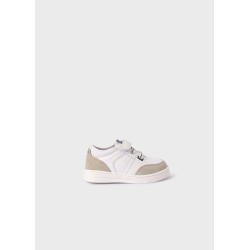 (29590) SNEAKER CITY